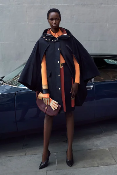 Look 11